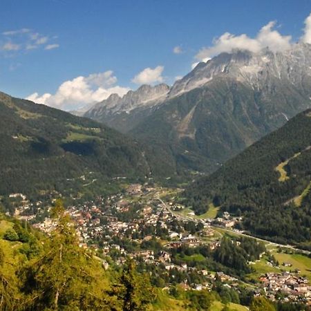 Bucaneve Ponte Di Legno Esterno foto